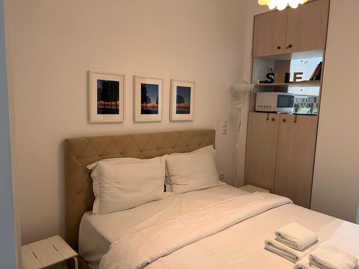 Small Budget Diamond Apartment In Agias Sofias. Saloniki Zewnętrze zdjęcie